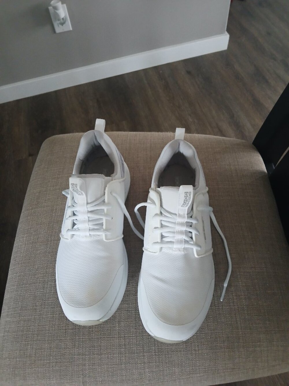 Skechers women's white golf shoes